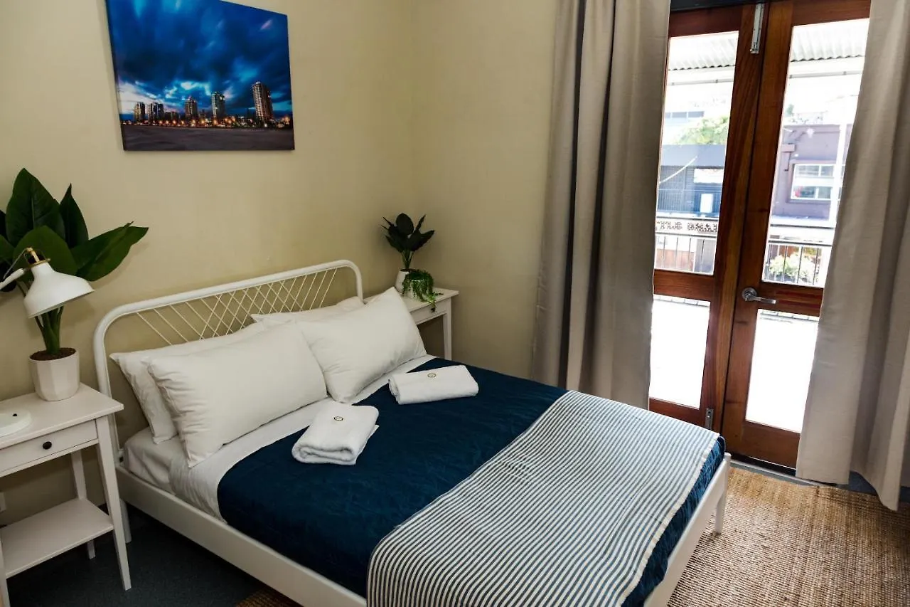 Coolangatta Sands Hotel Australien