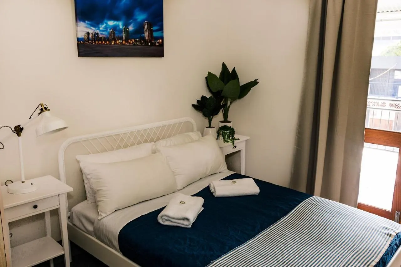 Coolangatta Sands Hotel Australien