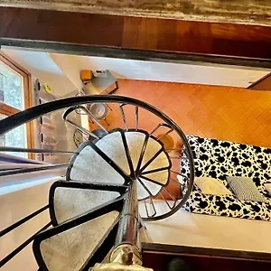  Apartment Old Town Florence- Love Italy